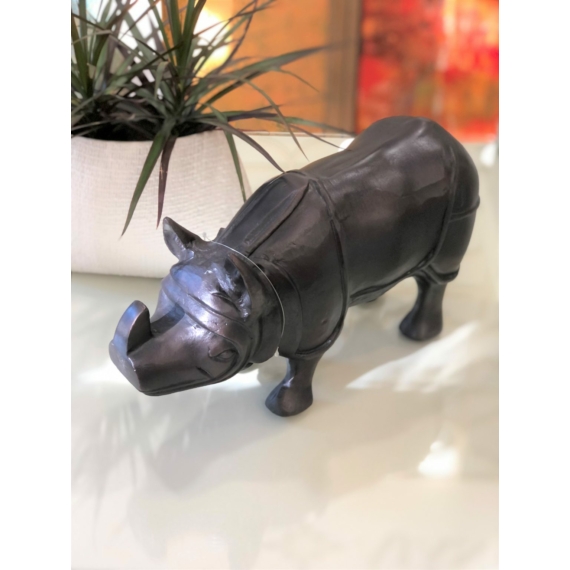 Rinocérosz szobor 
