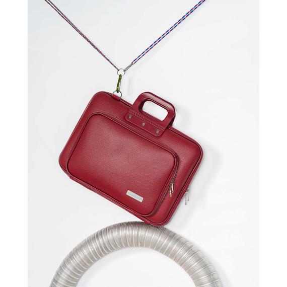 Bombata CLASSIC PLUS - fekete 15,6"